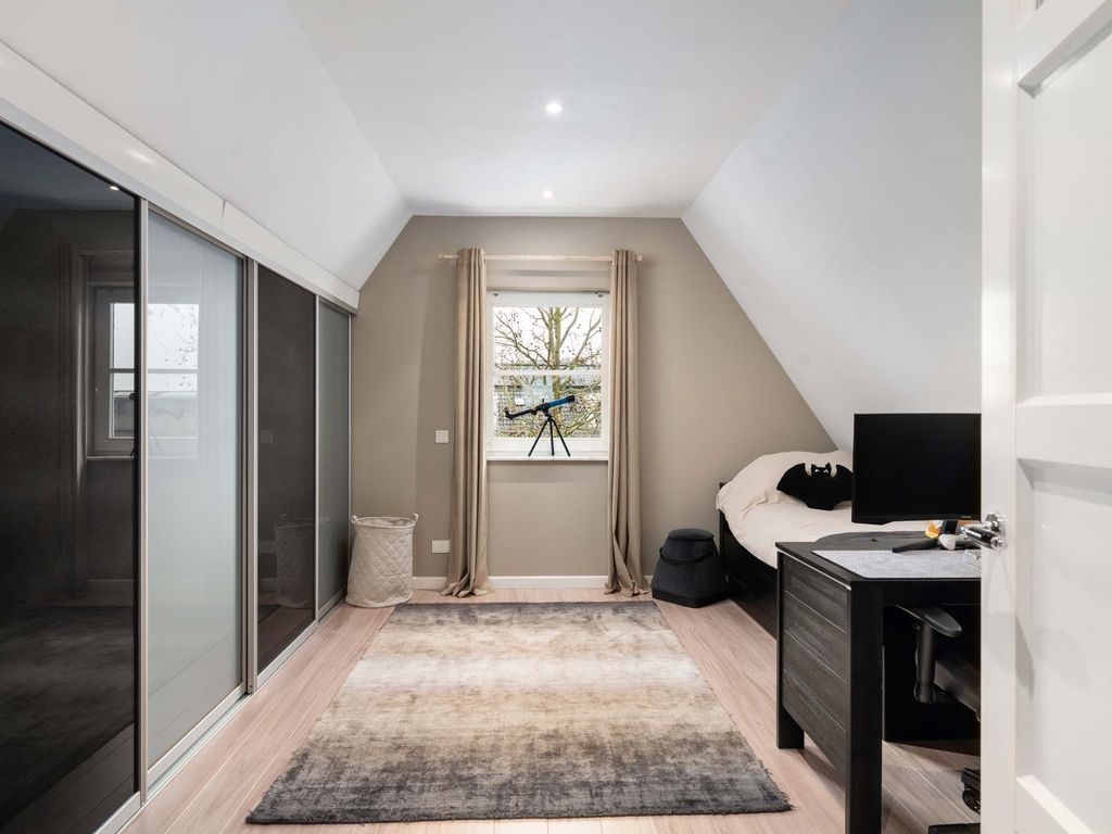 Vrijenburglaan 12, Barendrecht