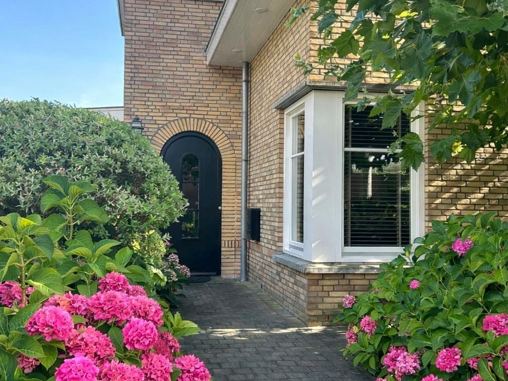 Vrijenburglaan 12, Barendrecht