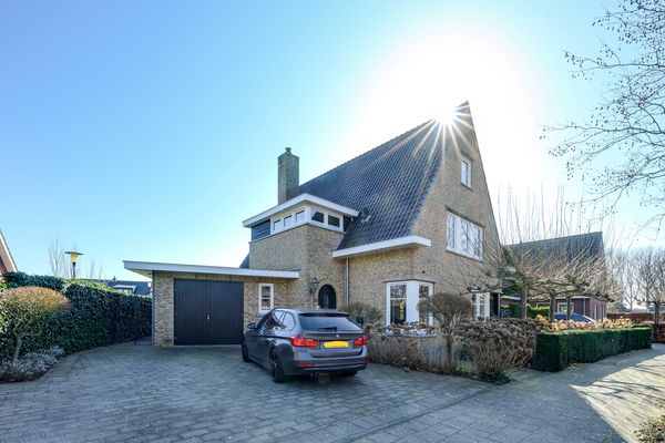 Vrijenburglaan 12, Barendrecht