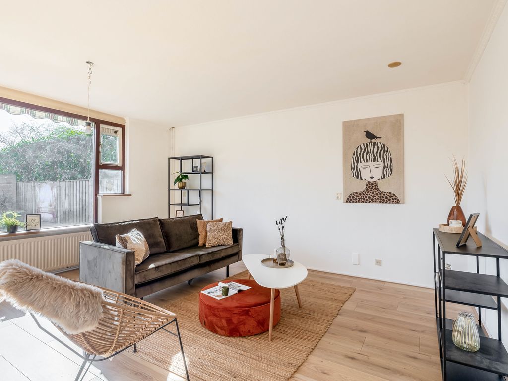 Patrijshoek 17, Spijkenisse