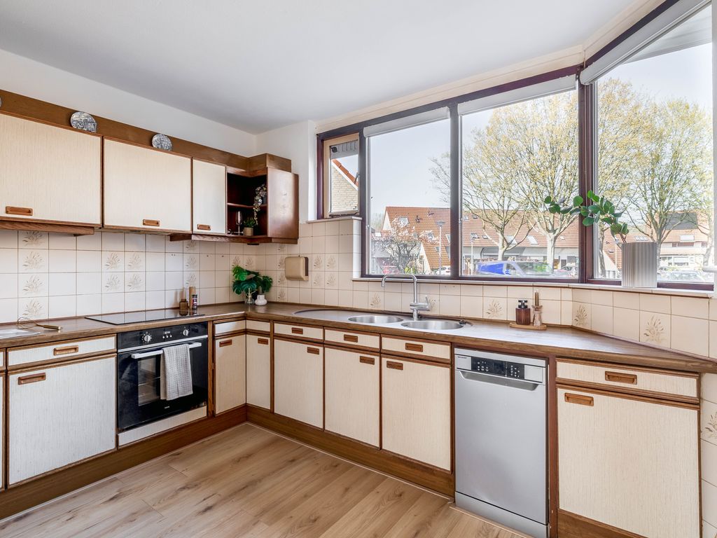 Patrijshoek 17, Spijkenisse