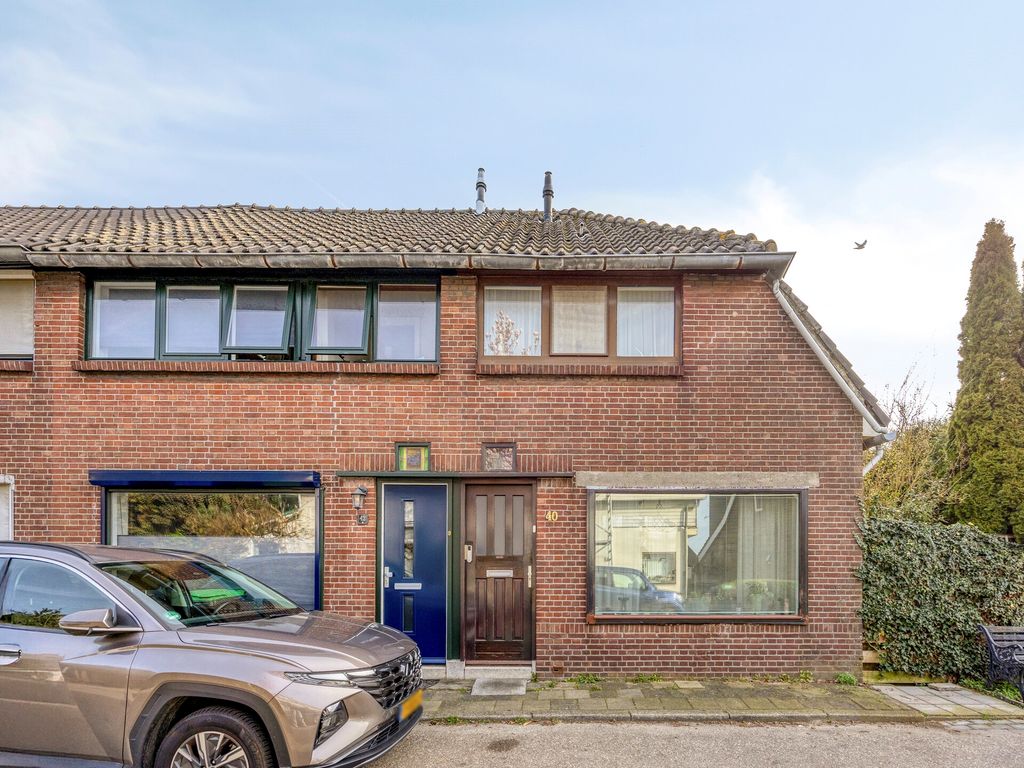 Reijerwaardseweg 40, Barendrecht