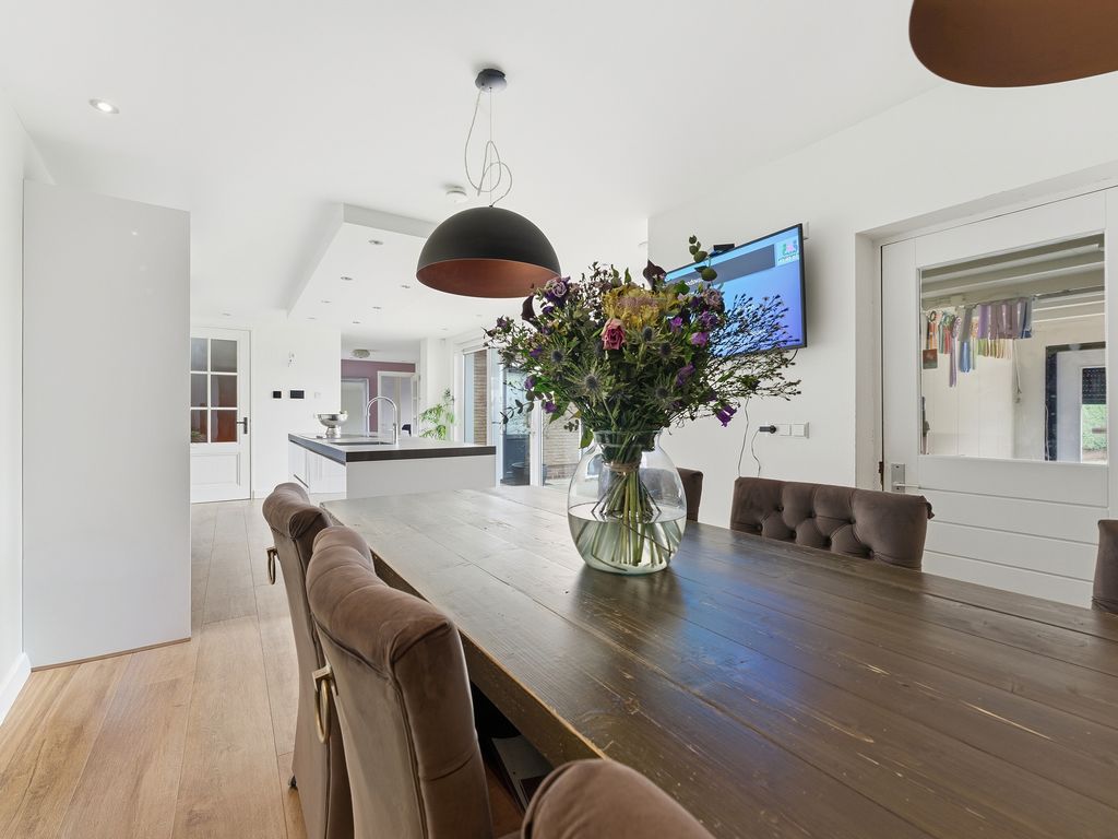 F. van der Poest Clementlaan 51, Poortugaal