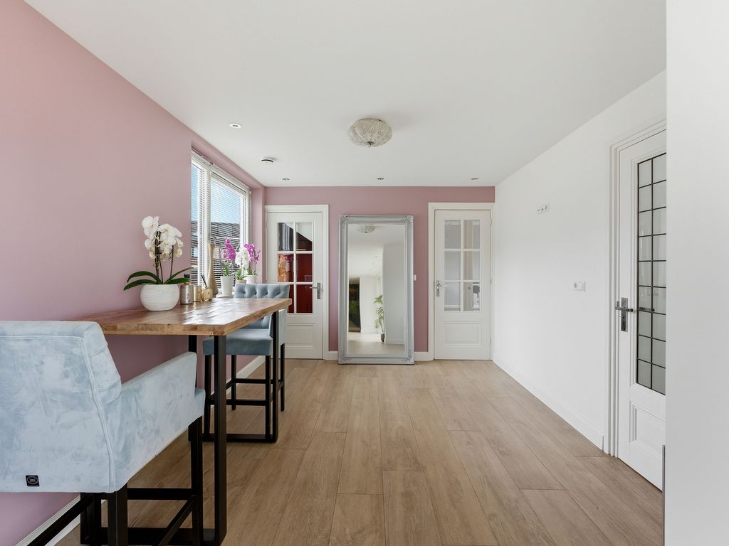 F. van der Poest Clementlaan 51, Poortugaal