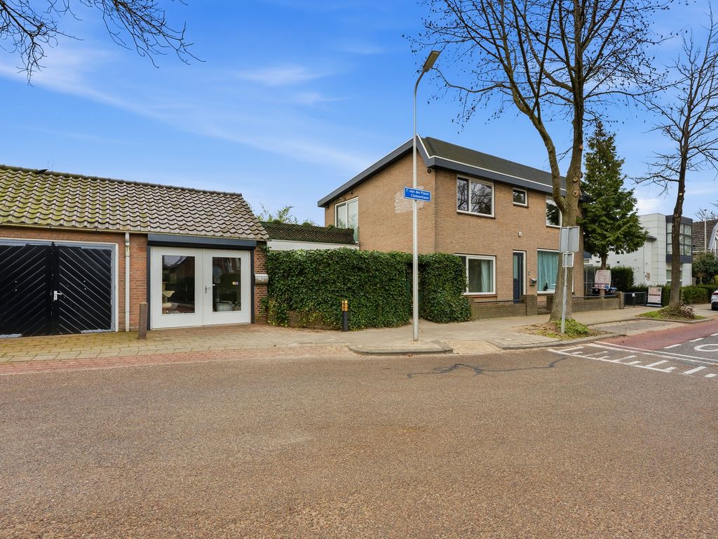 F. van der Poest Clementlaan 51, Poortugaal