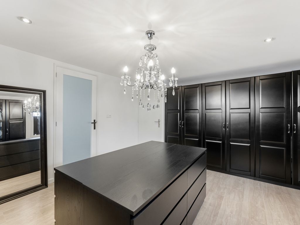 F. van der Poest Clementlaan 51, Poortugaal