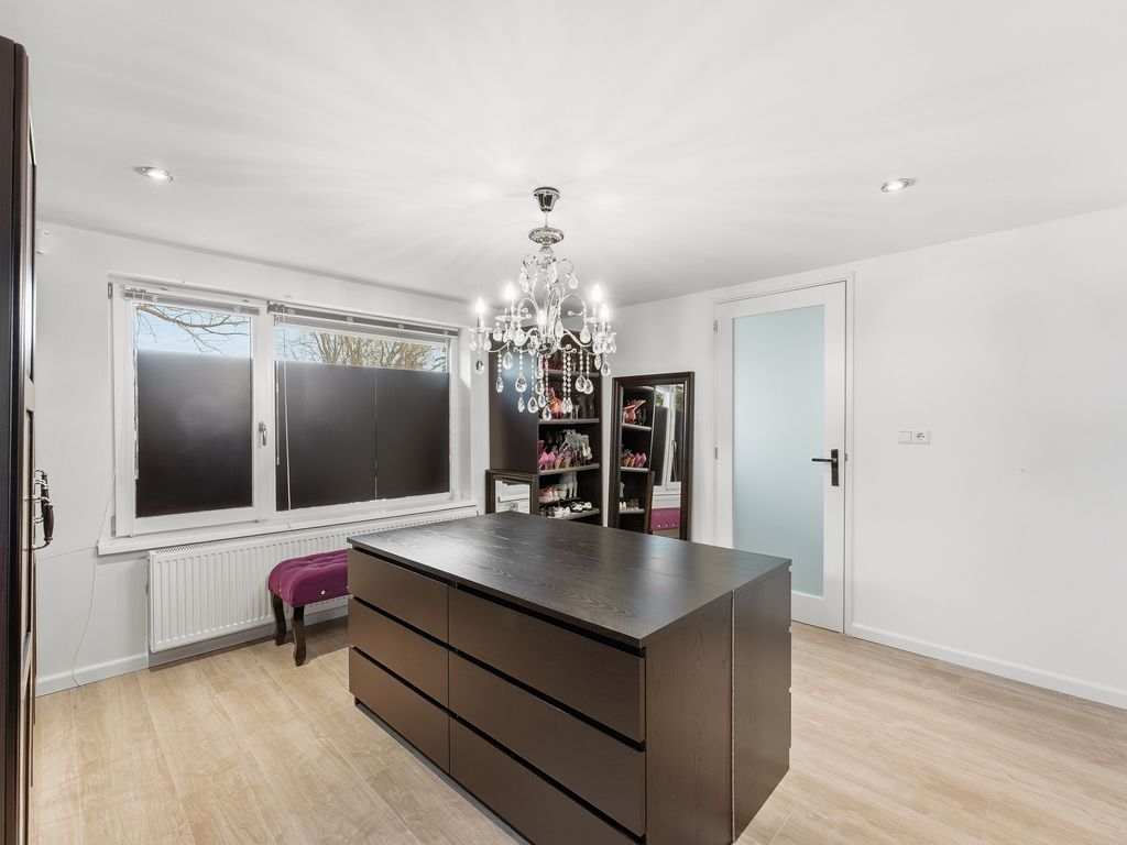 F. van der Poest Clementlaan 51, Poortugaal