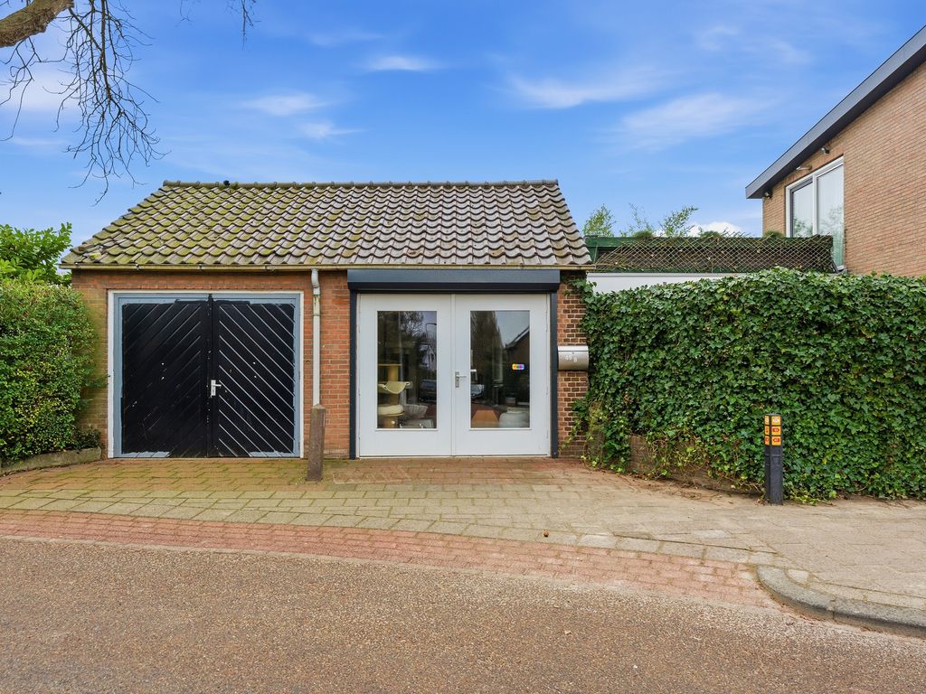 F. van der Poest Clementlaan 51, Poortugaal