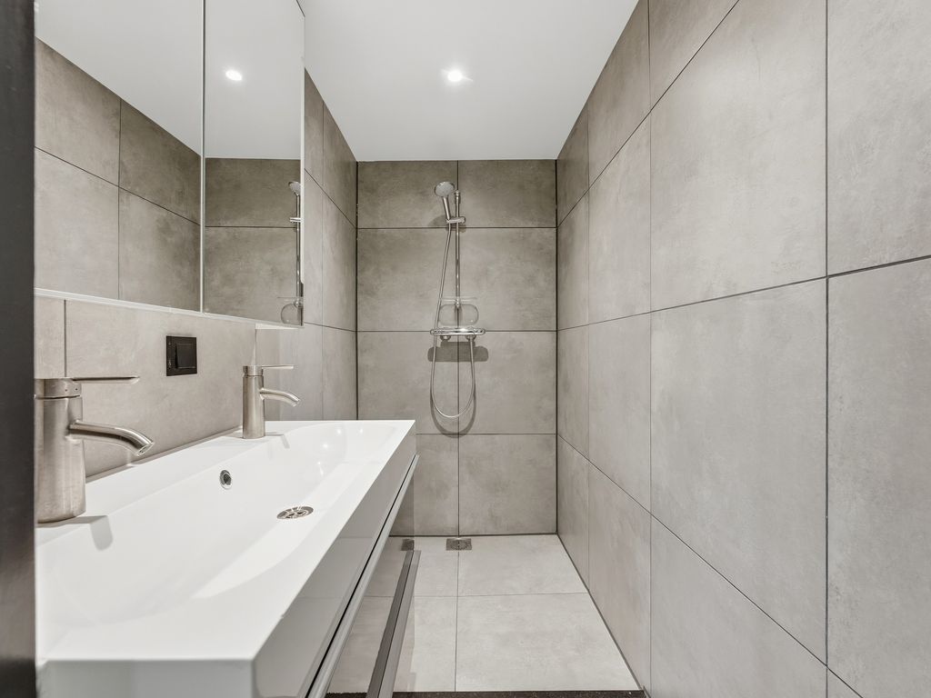 F. van der Poest Clementlaan 51, Poortugaal