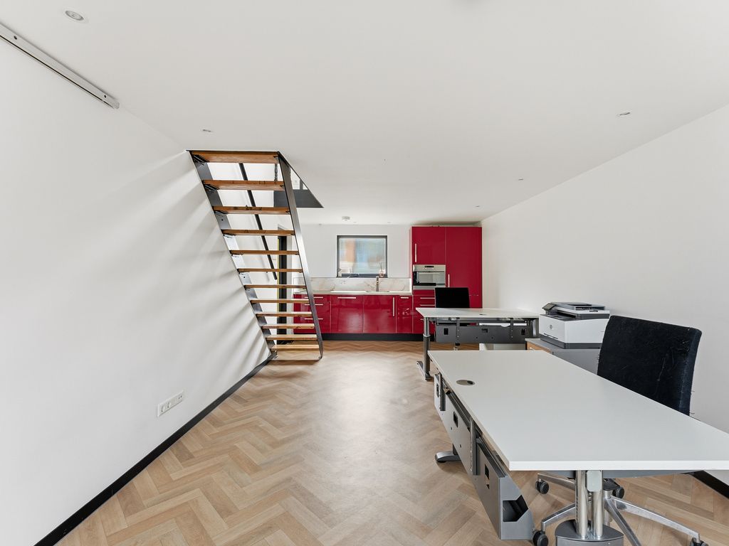 F. van der Poest Clementlaan 51, Poortugaal