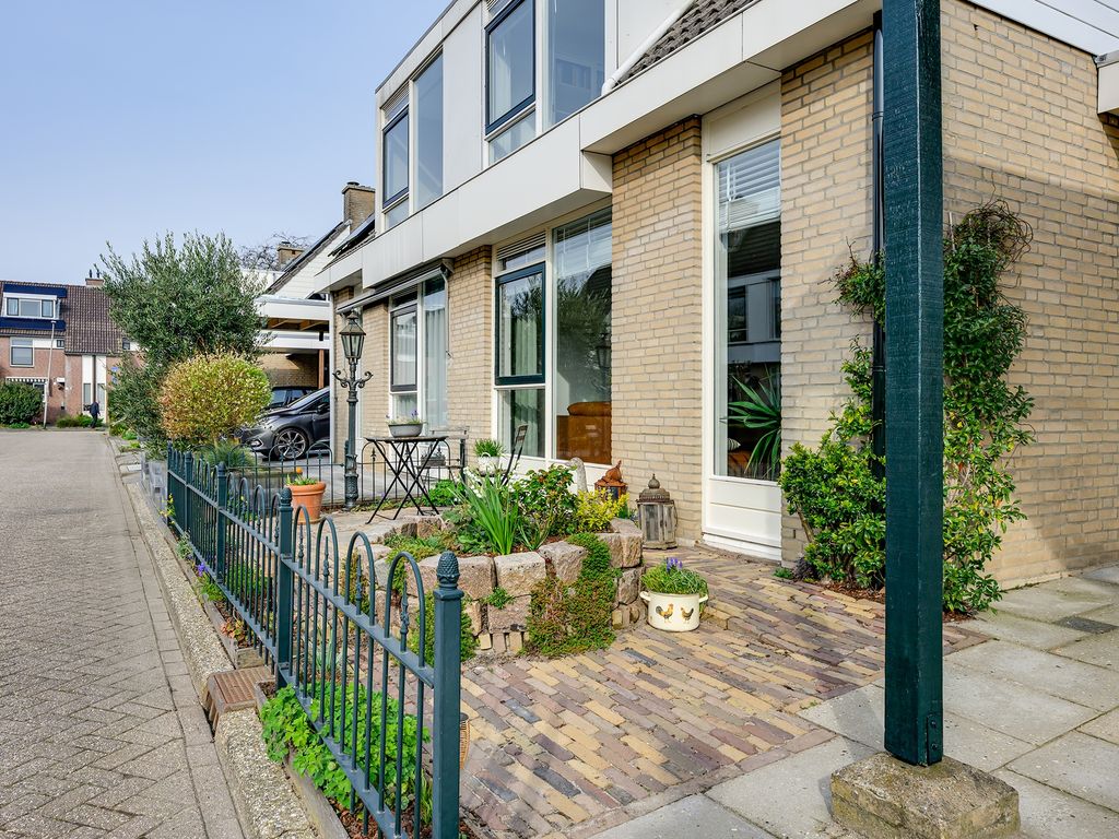 Grondmolen 21, Barendrecht