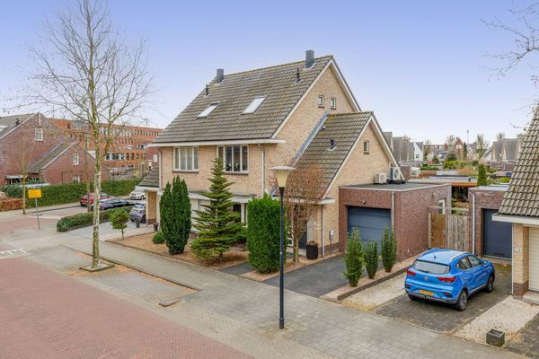 Vrijenburglaan 76, Barendrecht