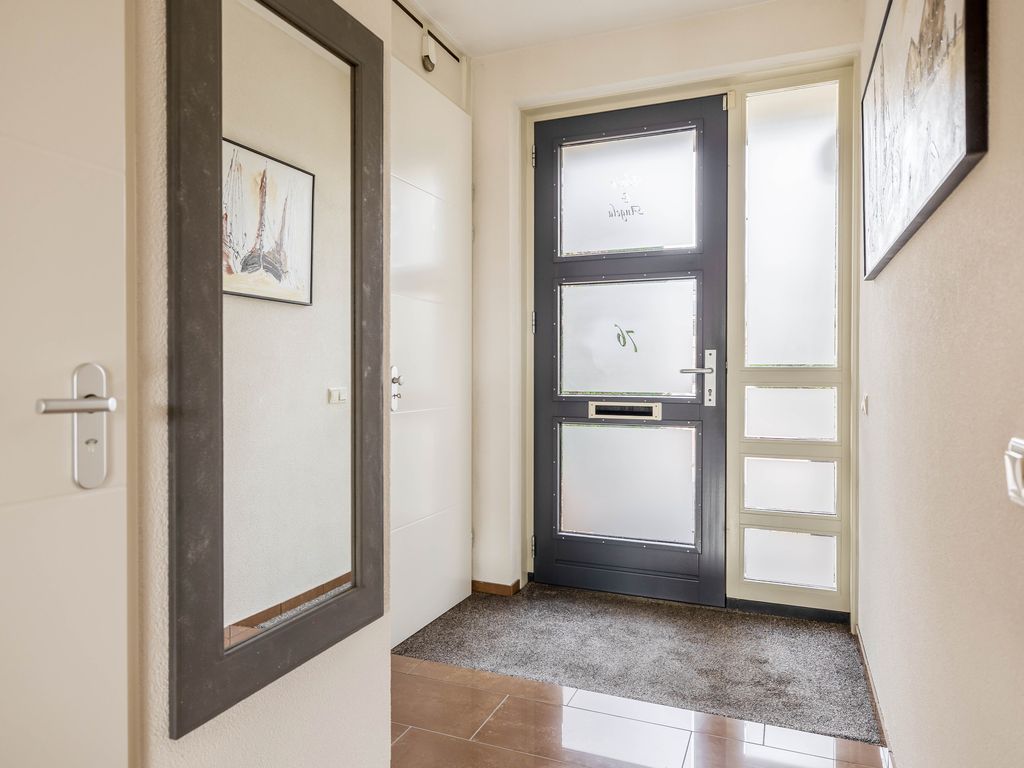 Vrijenburglaan 76, Barendrecht