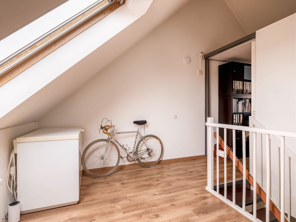 Vrijenburglaan 76, Barendrecht