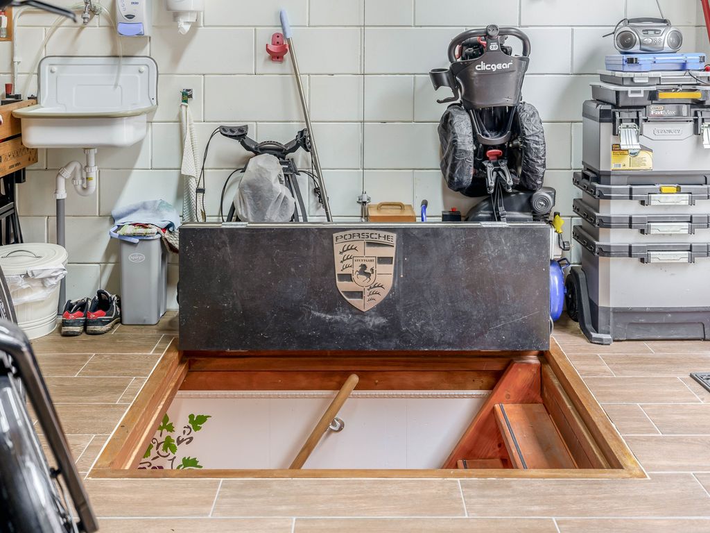 Vrijenburglaan 76, Barendrecht