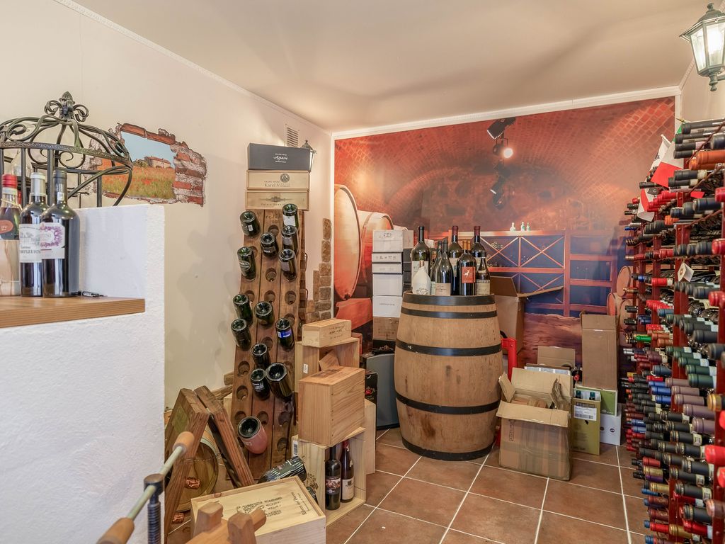 Vrijenburglaan 76, Barendrecht