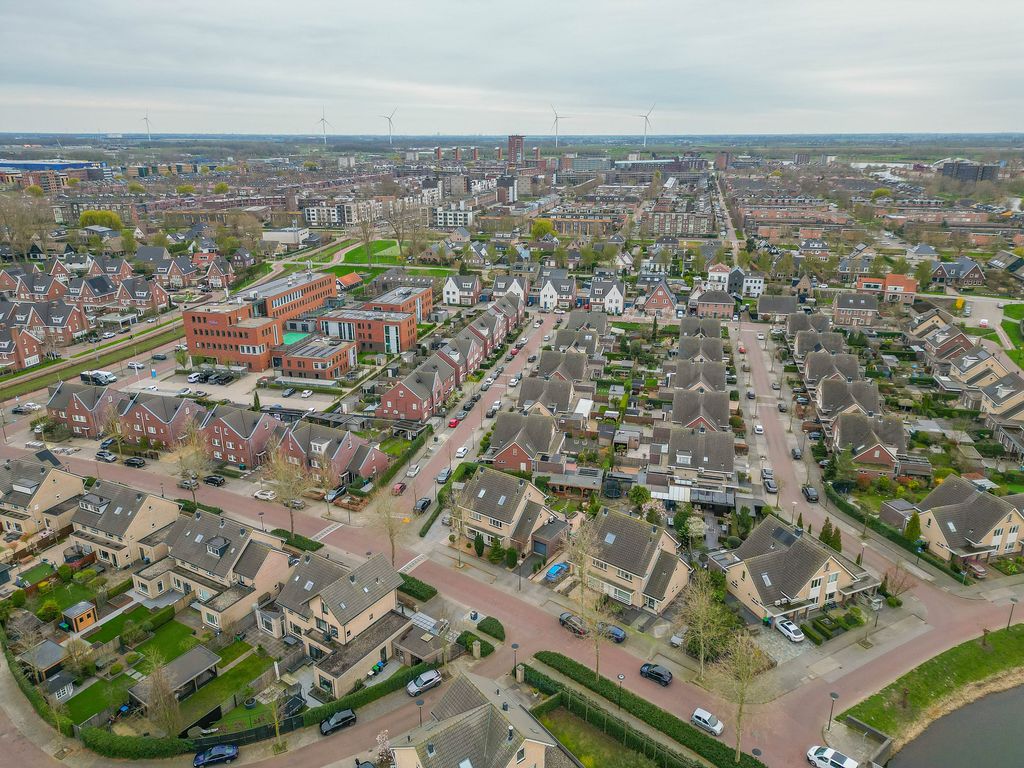 Vrijenburglaan 76, Barendrecht