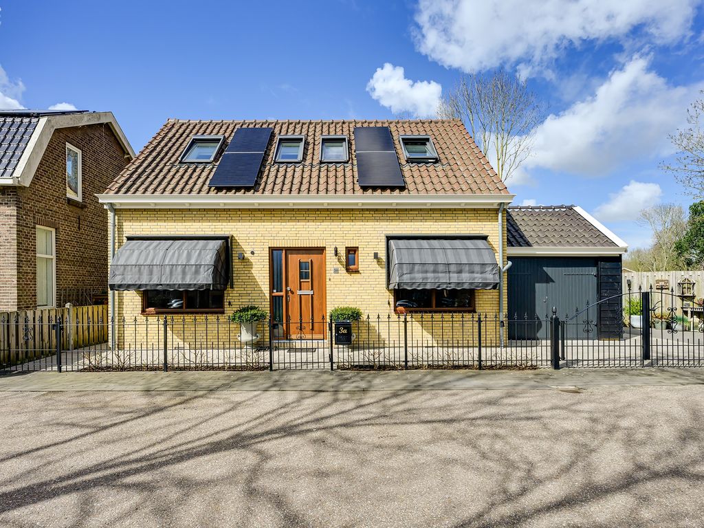 Slotvalkensteinsedijk 3A, Poortugaal