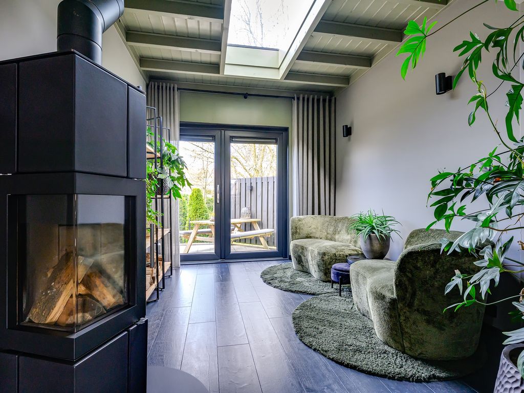 Slotvalkensteinsedijk 3A, Poortugaal