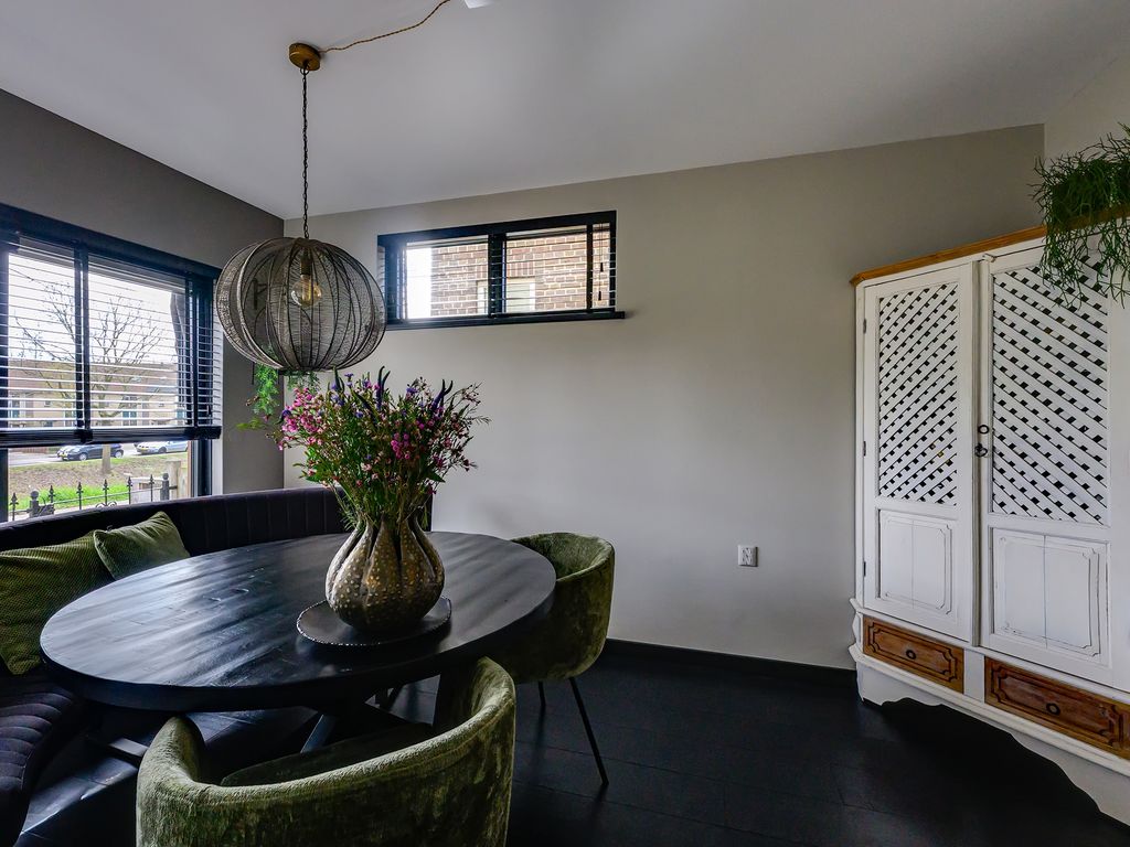 Slotvalkensteinsedijk 3A, Poortugaal