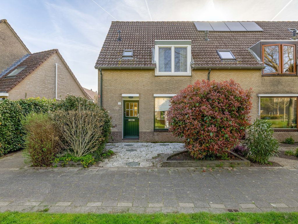 Van Pallandtvliet 21, Barendrecht