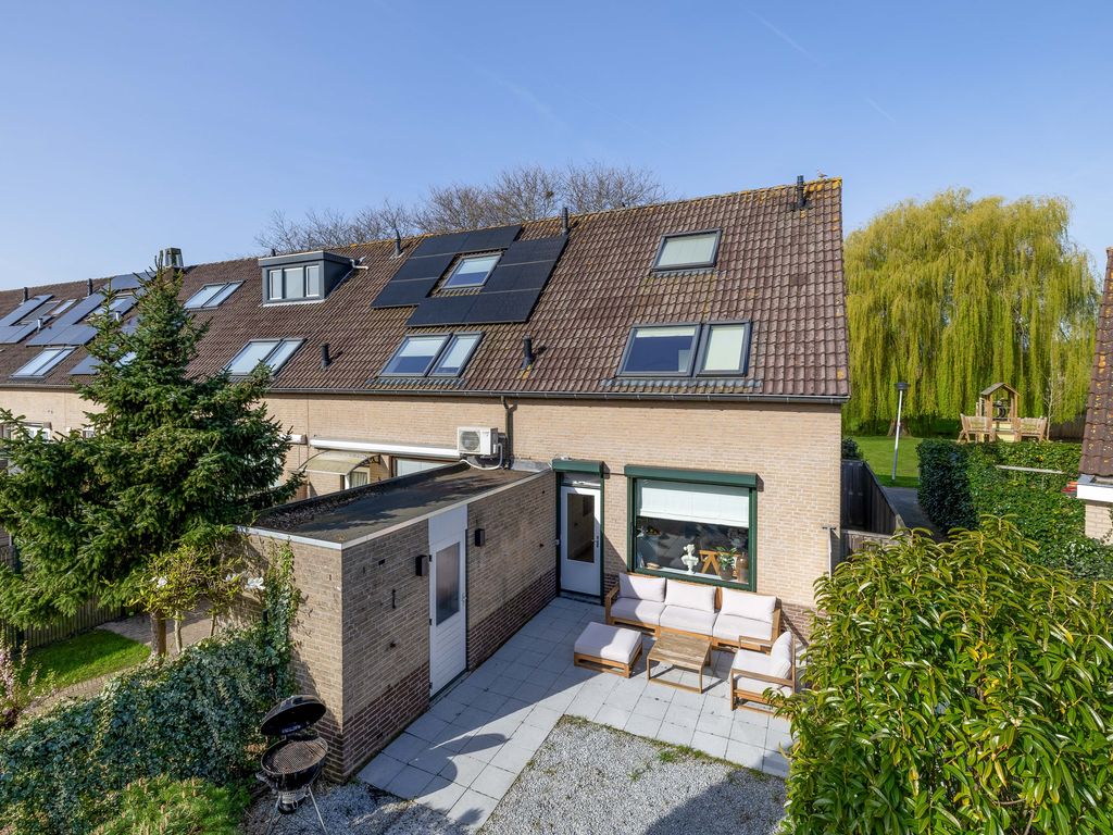 Van Pallandtvliet 21, Barendrecht