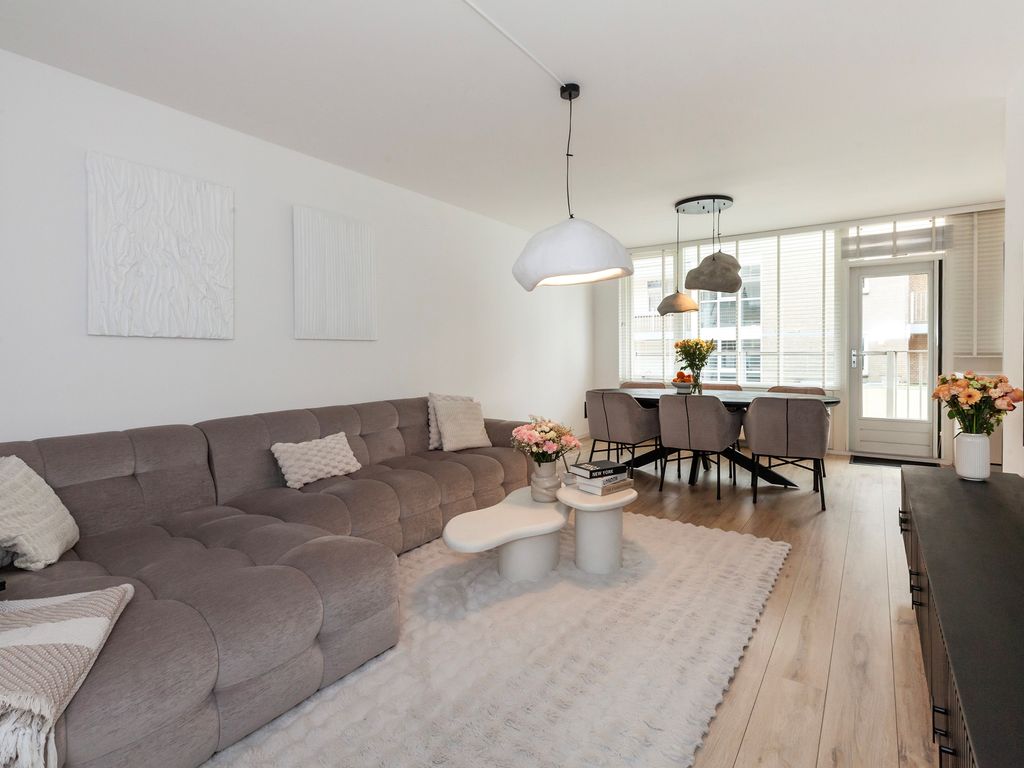 Zadkinerade 17, Capelle Aan Den Ijssel