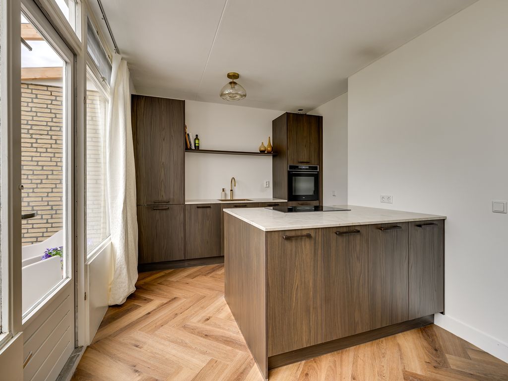 Willem-Alexanderplantsoen 31, Barendrecht