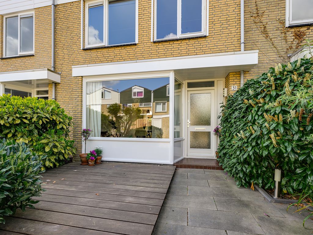 Willem-Alexanderplantsoen 31, Barendrecht