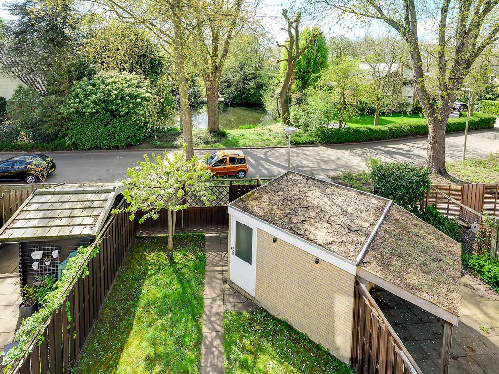 Willem-Alexanderplantsoen 31, Barendrecht