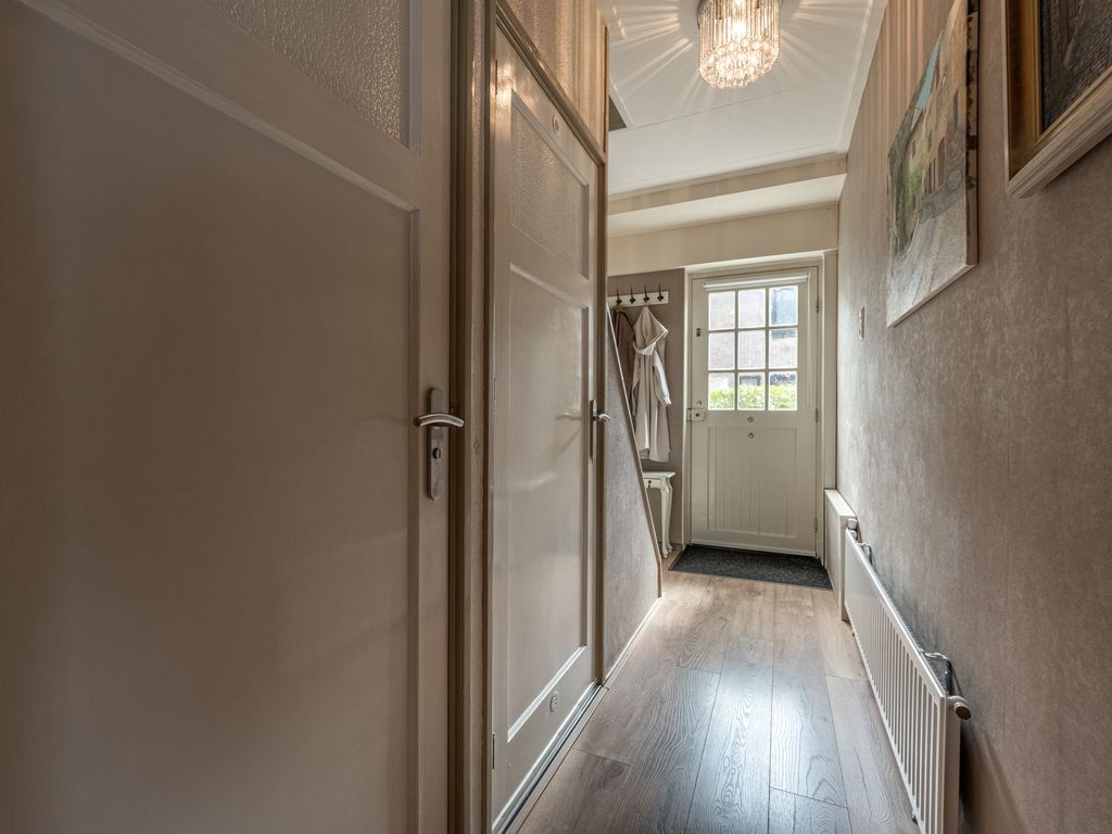 Schenkelstraat 16, Rhoon