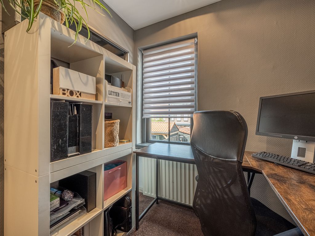 Schenkelstraat 16, Rhoon