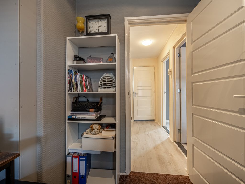 Schenkelstraat 16, Rhoon