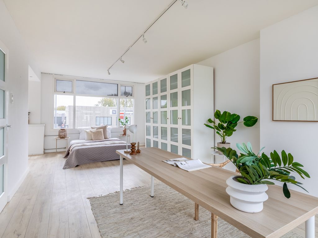 Zestienhovensekade 113, Rotterdam