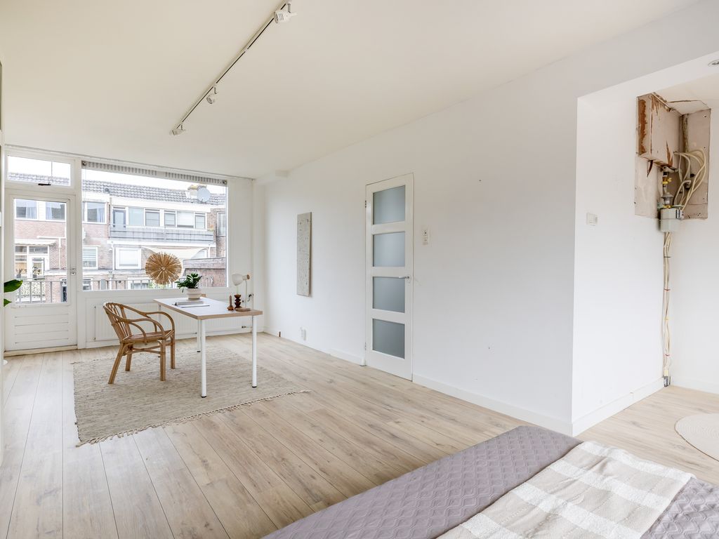 Zestienhovensekade 113, Rotterdam