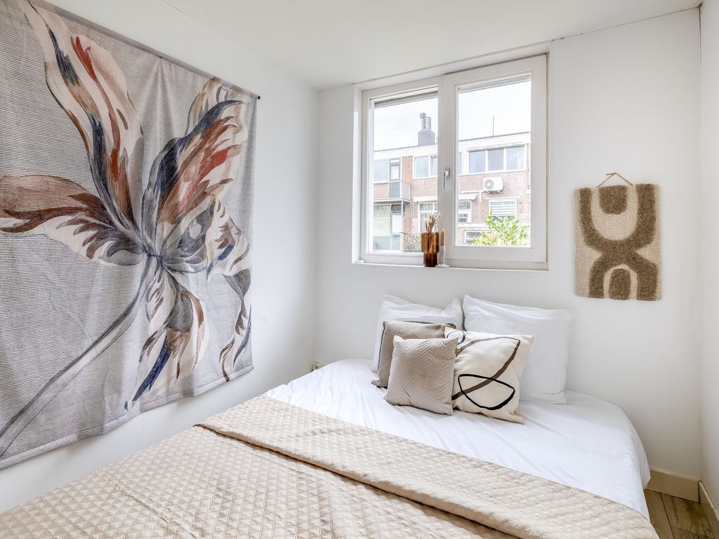 Zestienhovensekade 113, Rotterdam