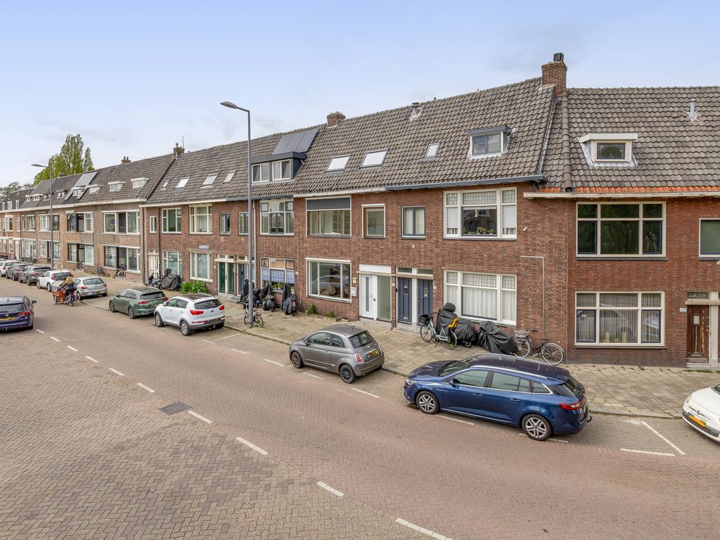 Zestienhovensekade 113, Rotterdam