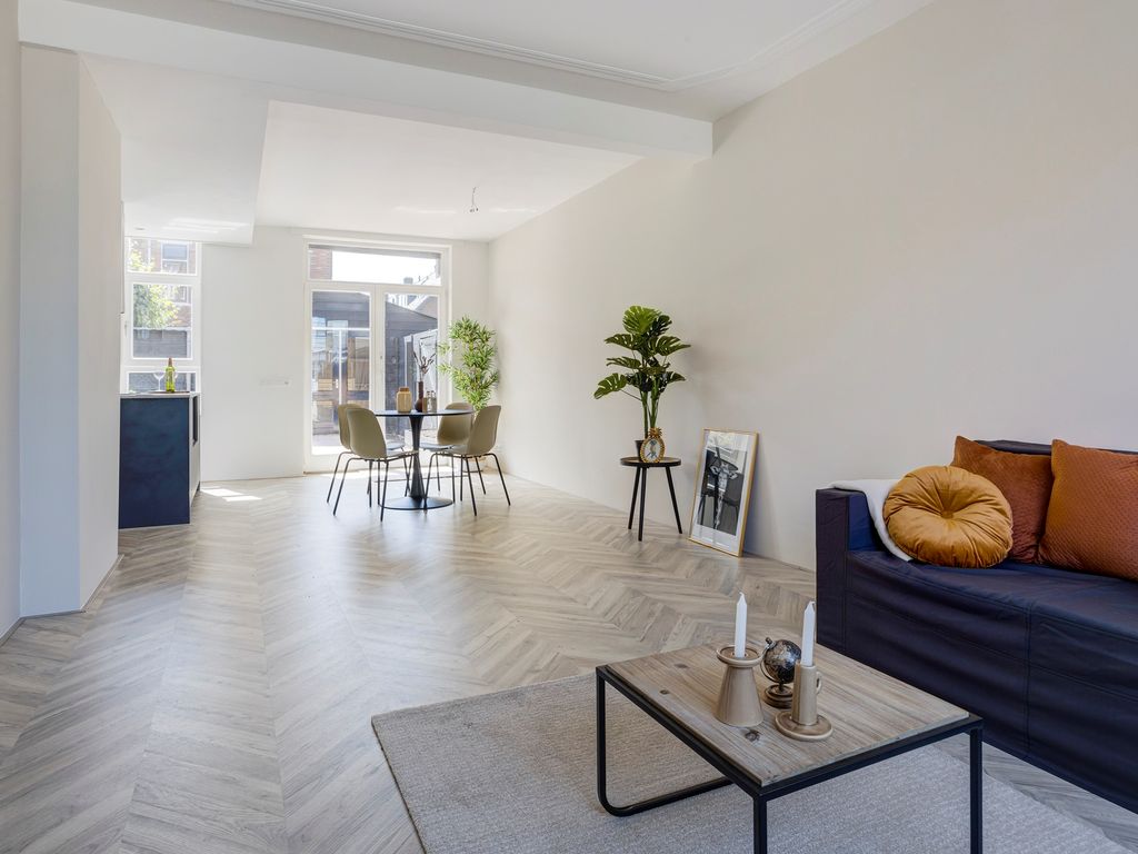 Willaertstraat 1, Dordrecht