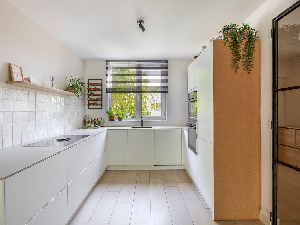 Boeier 10, Barendrecht