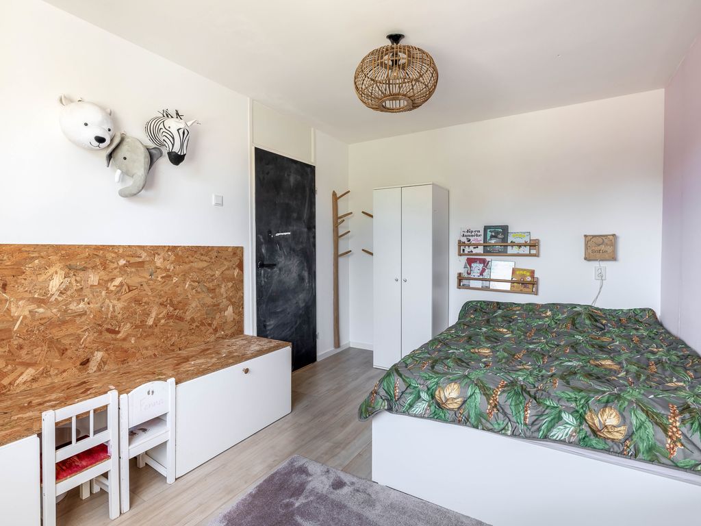 Boeier 10, Barendrecht