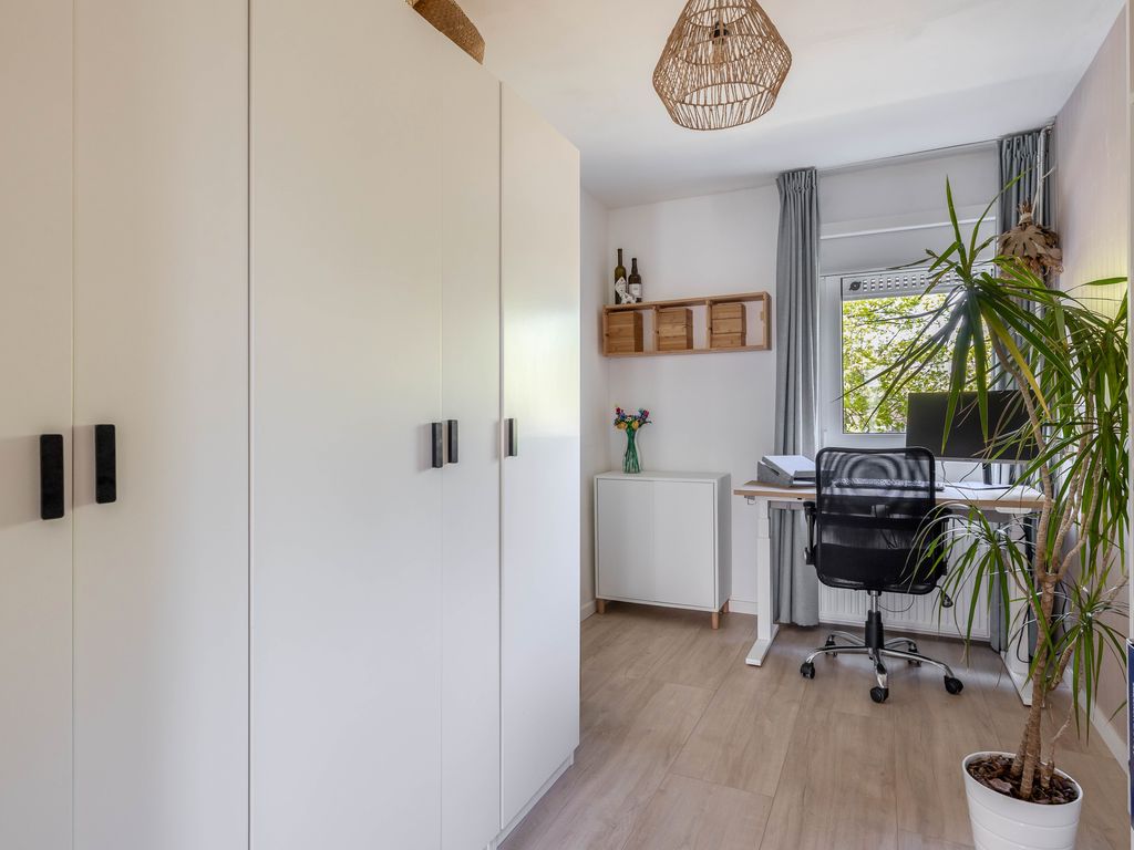 Boeier 10, Barendrecht