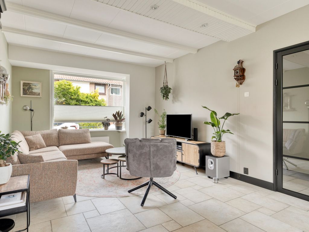 Overhandstraat 5, Pernis Rotterdam