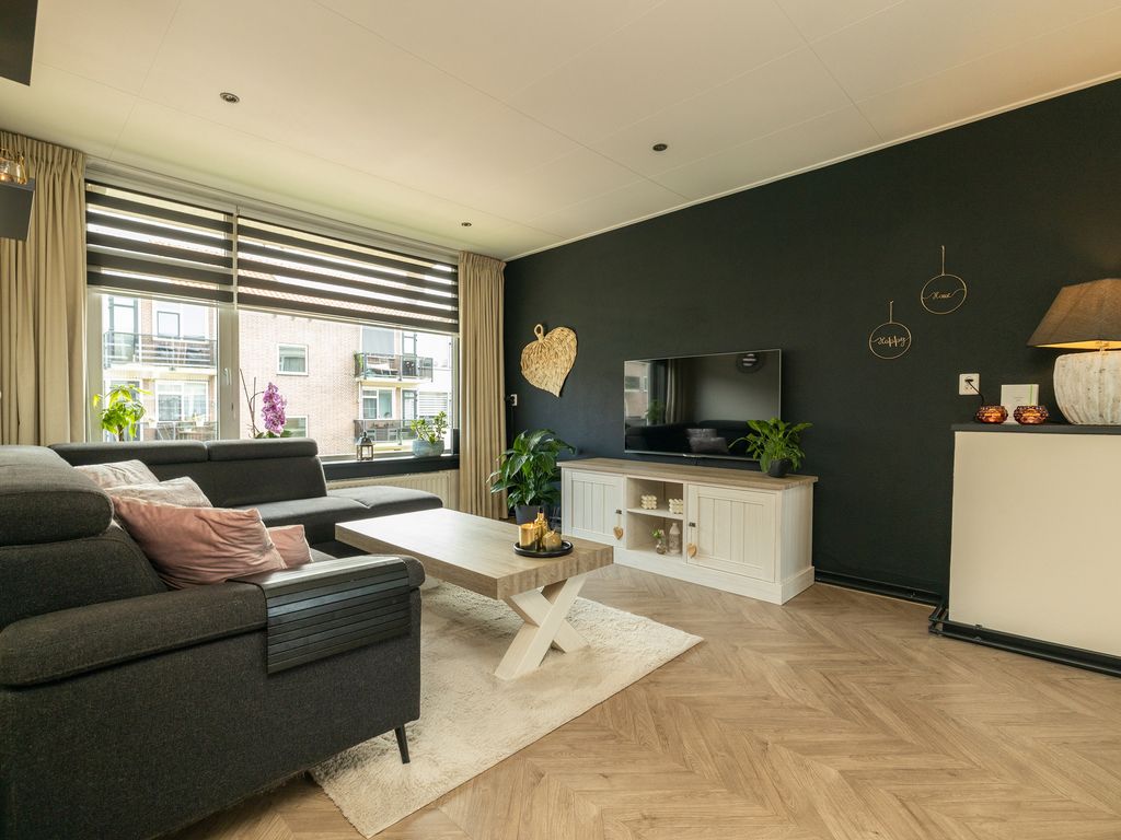 Mr. Heemskerkstraat 39, Ridderkerk