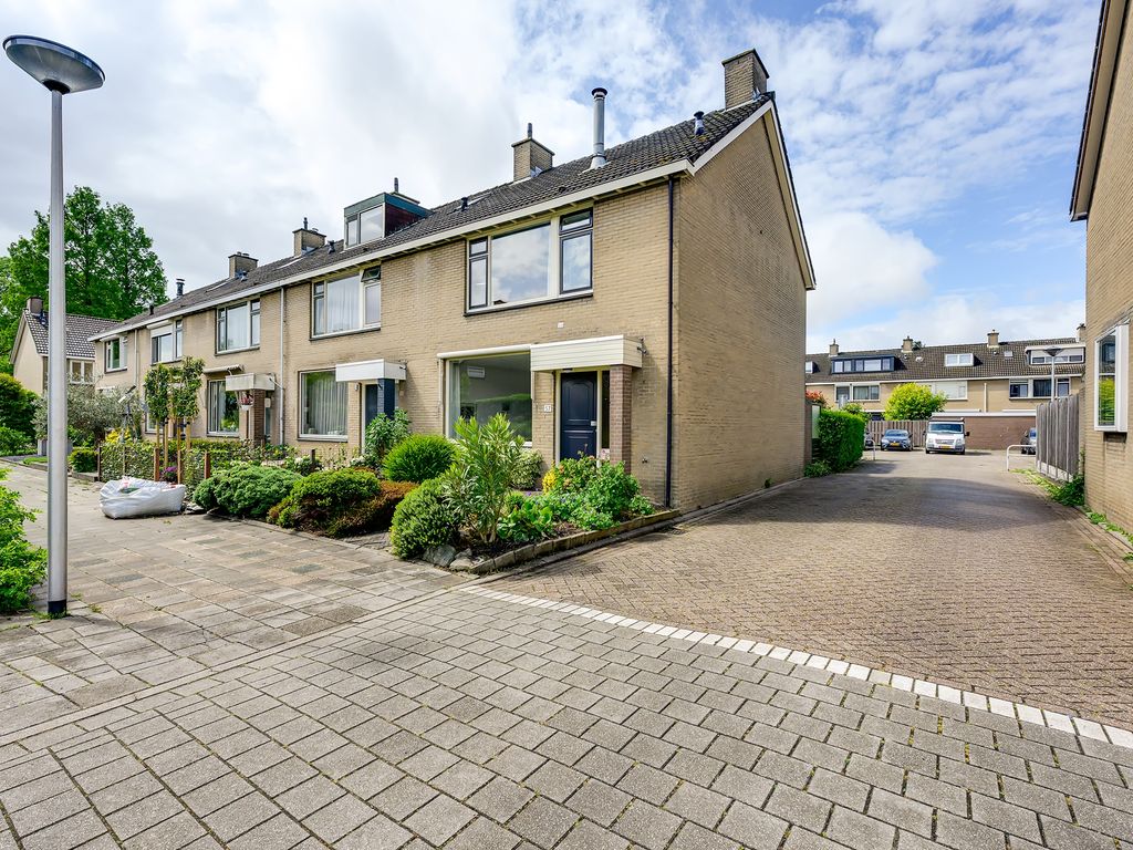 Ghijseland 57, Rhoon