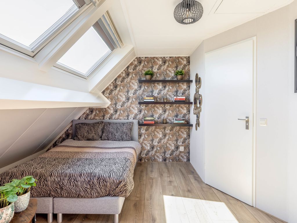 Piet Heinstraat 35, Barendrecht
