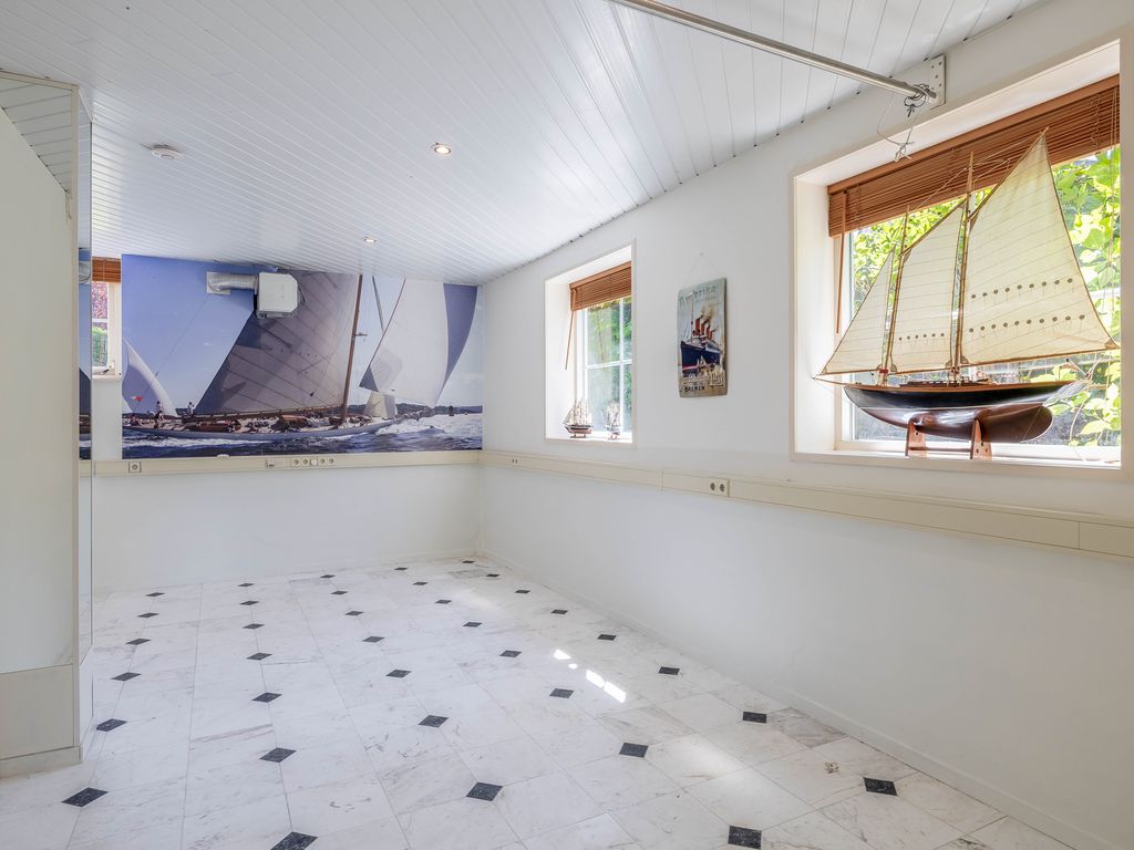 Piet Heinstraat 35, Barendrecht