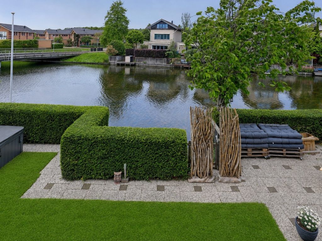 Bouwlust 125, Rhoon