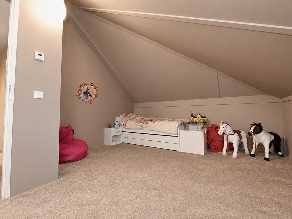Bouwlust 125, Rhoon