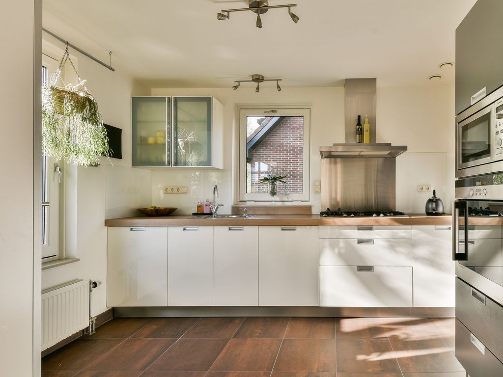 Charloisse Lagedijk 904, Rotterdam