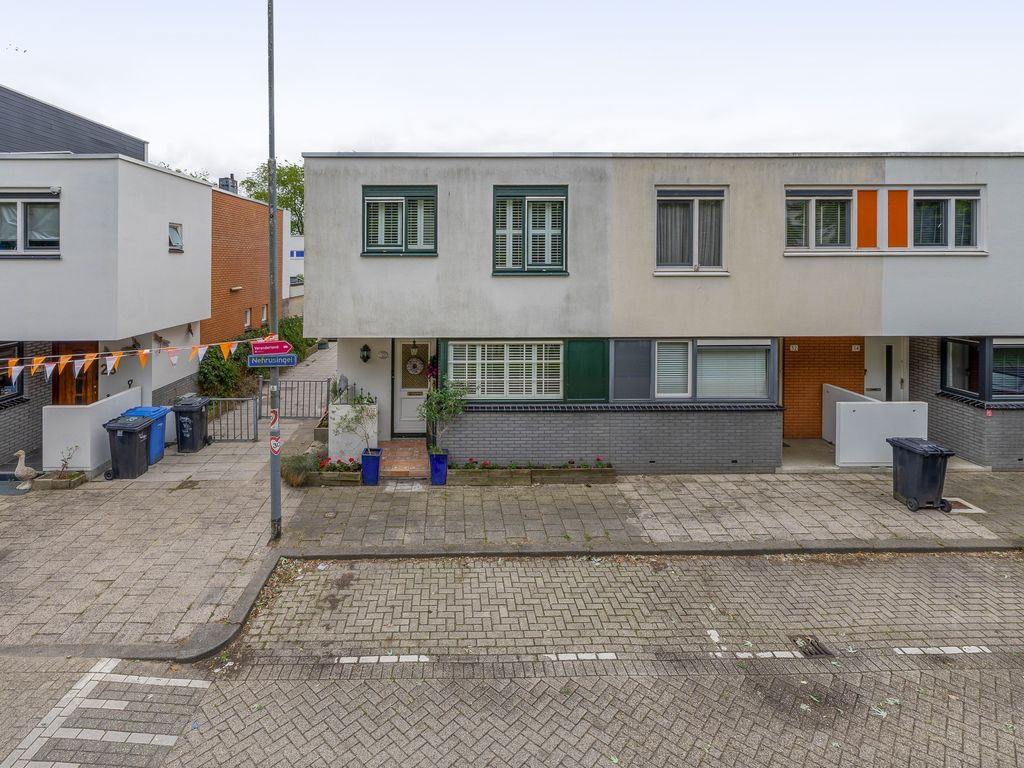 Nehrusingel 30, Rotterdam